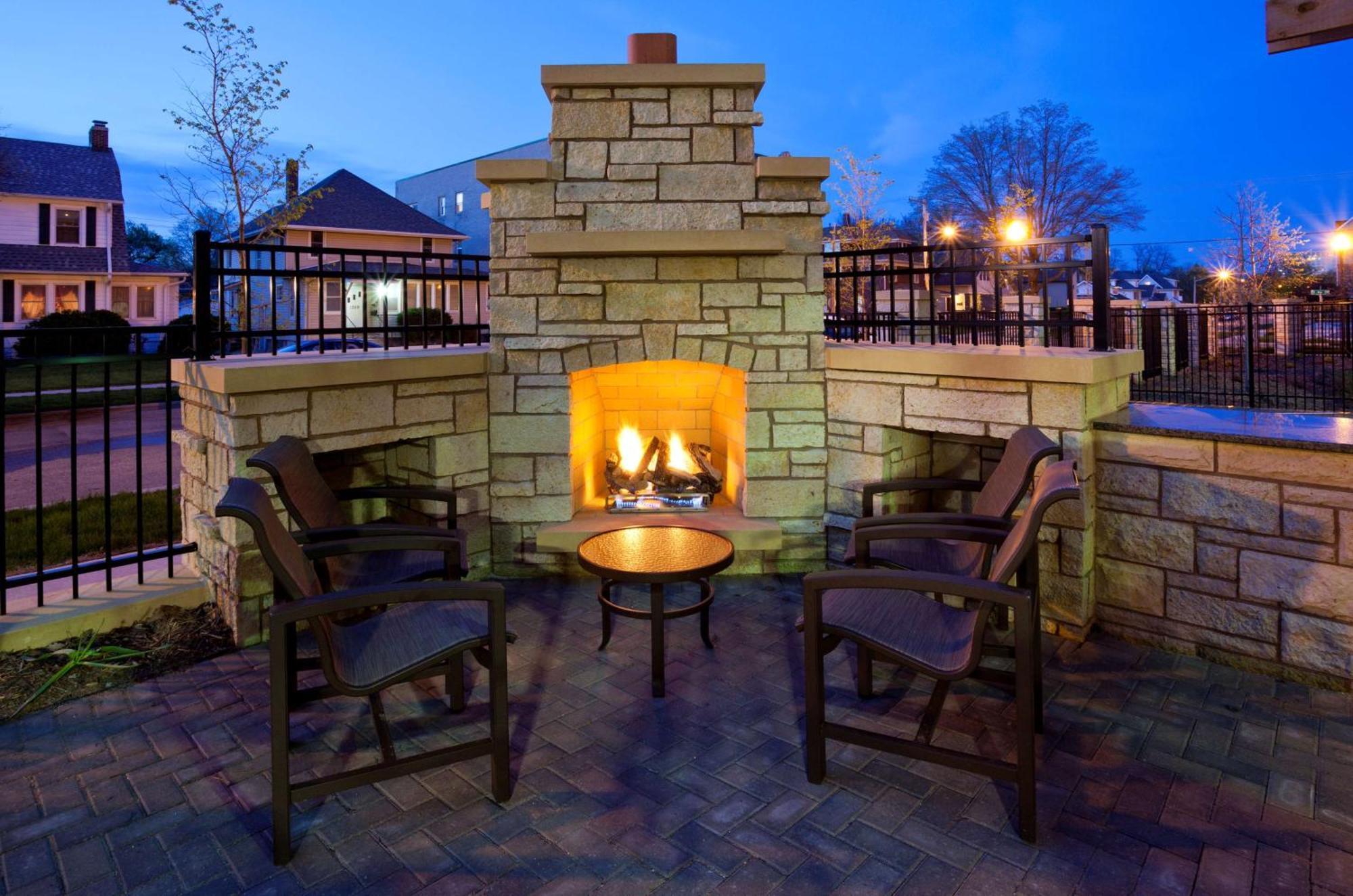 Homewood Suites By Hilton Rochester Mayo Clinic-St. Marys Campus Exterior foto